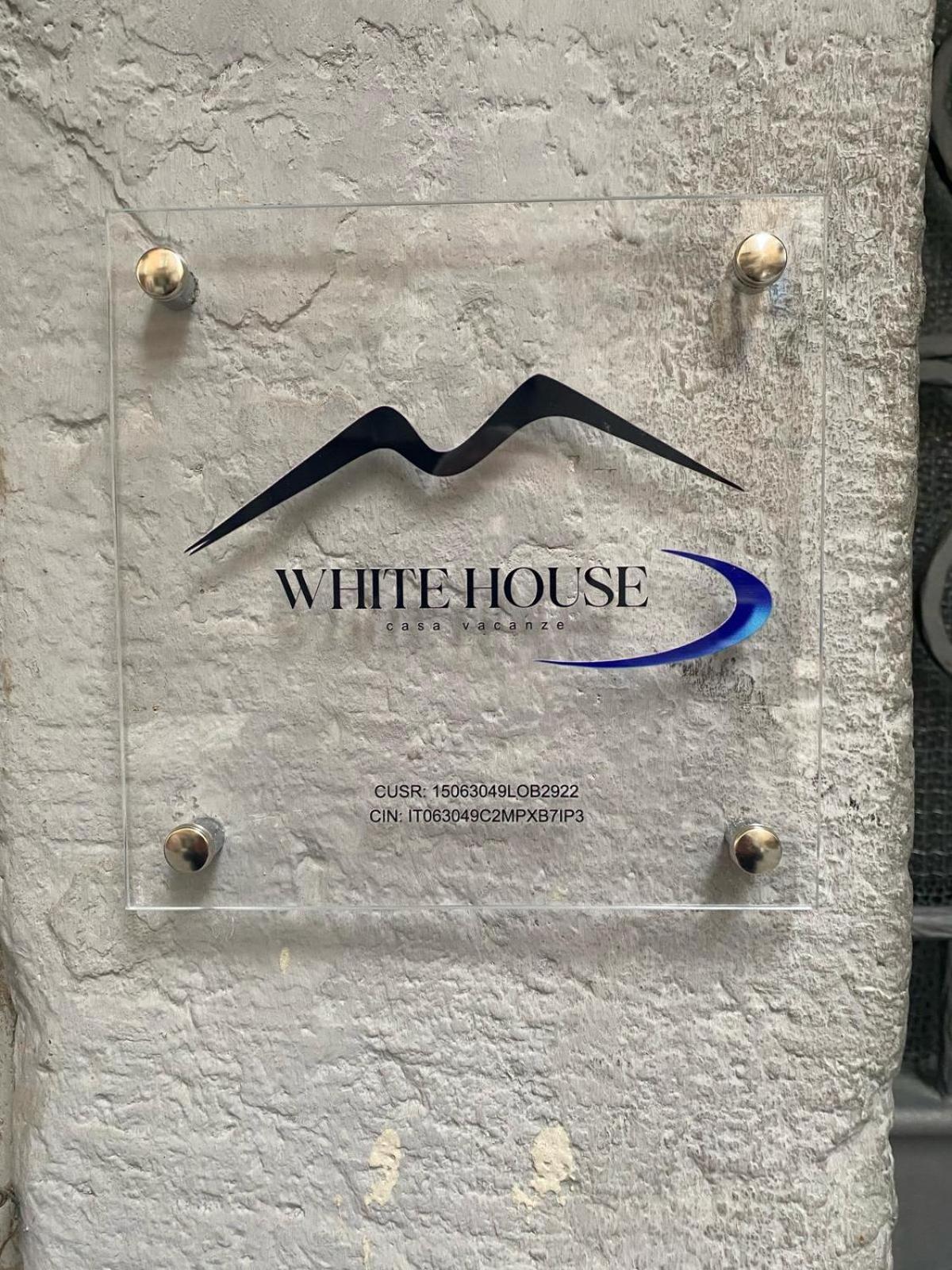 فيلا White House نابولي المظهر الخارجي الصورة